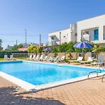 Luxury House With Pool Torre Lapillo