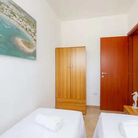 Luxury House With Pool Apartment Torre Lapillo