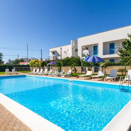 Luxury House With Pool Apartment *